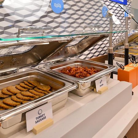 Holiday Inn Express & Suites Fresno Airport By Ihg 프레즈노 외부 사진