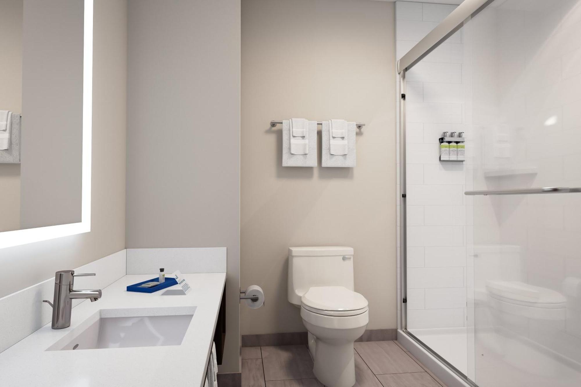 Holiday Inn Express & Suites Fresno Airport By Ihg 프레즈노 외부 사진